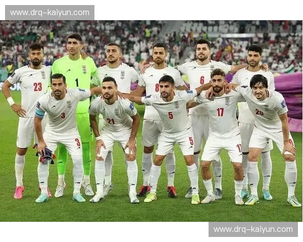 📊亚洲之巅的权力交锋：当“沙漠繁花”撞上“波斯铁骑”，谁才是中东足球的真正王者？